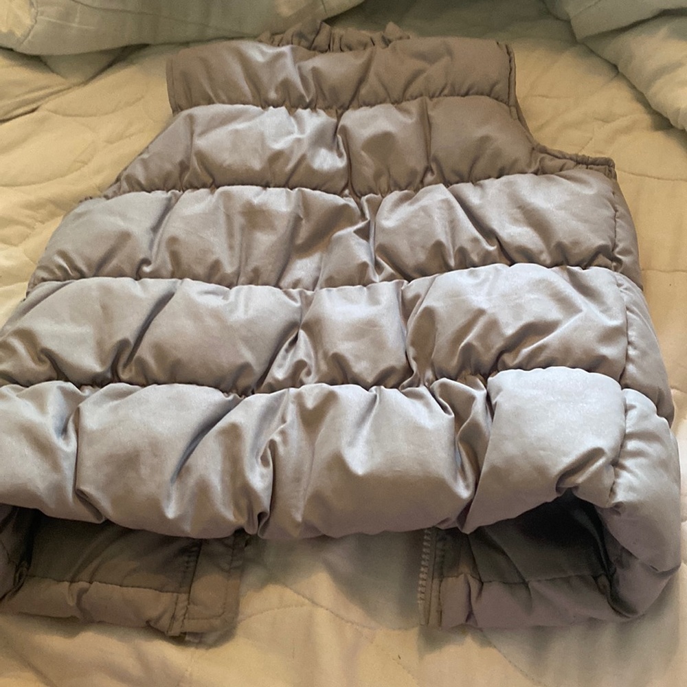 Kids puffer vest